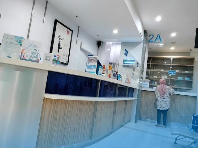 jakarta eye center cibubur